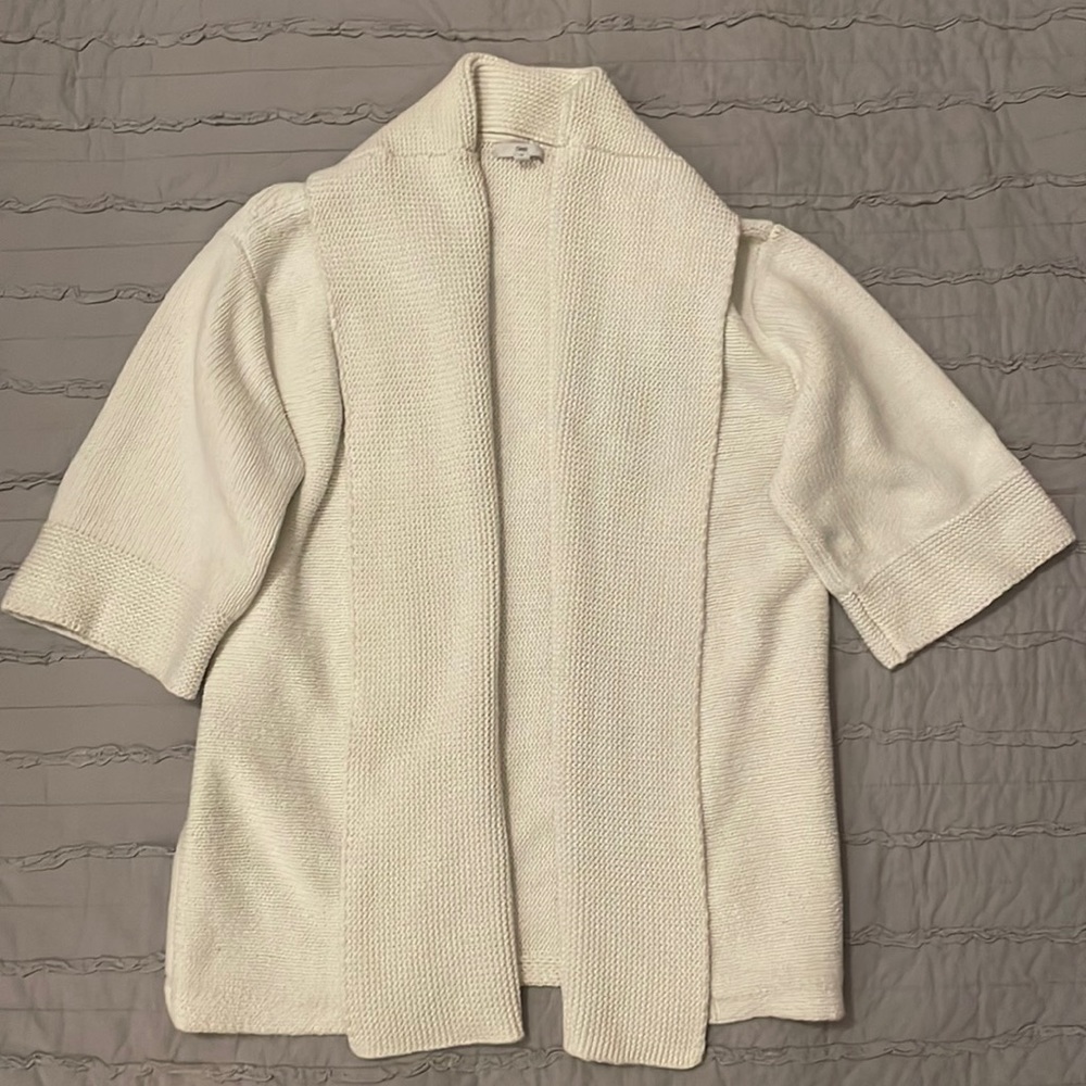❤️3/$18 Gap Cardigan